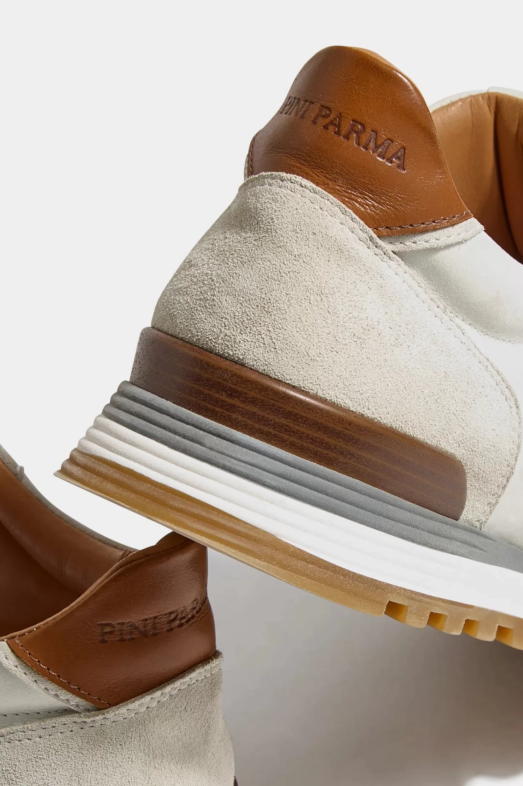 Baskets En Nubuck Et Daim Cassé - Made In Italy>Pini Parma Fashion