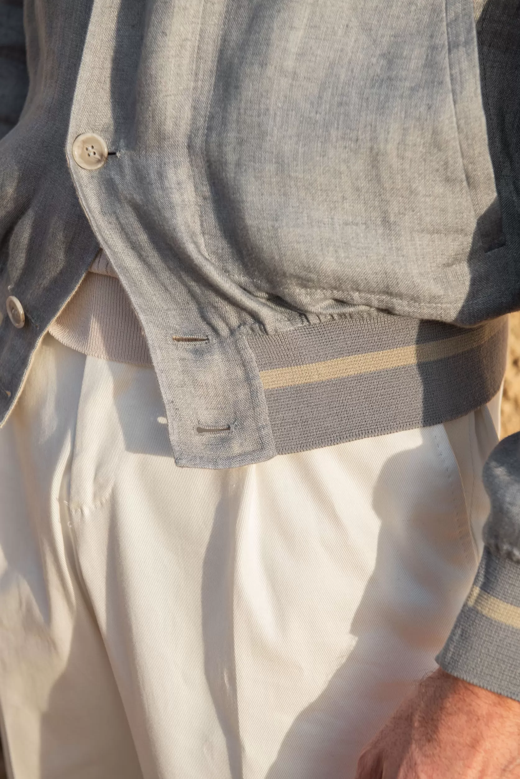 Blouson Aviateur Réversible Gris Ciel Et Beige – Made In Italy>Pini Parma Fashion