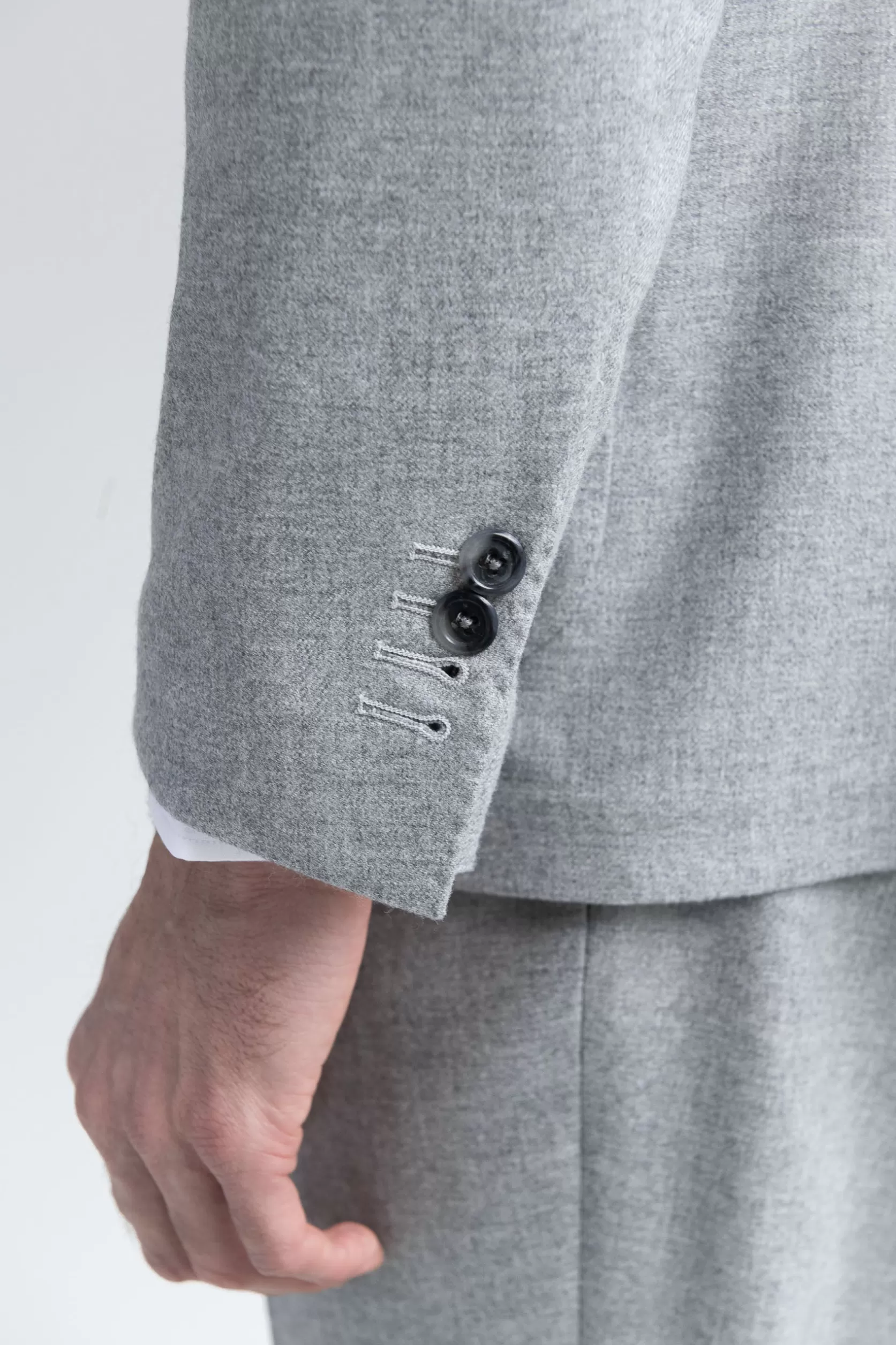 Costume Croisé Gris En Laine Et Cachemire - Made In Italy>Pini Parma Fashion