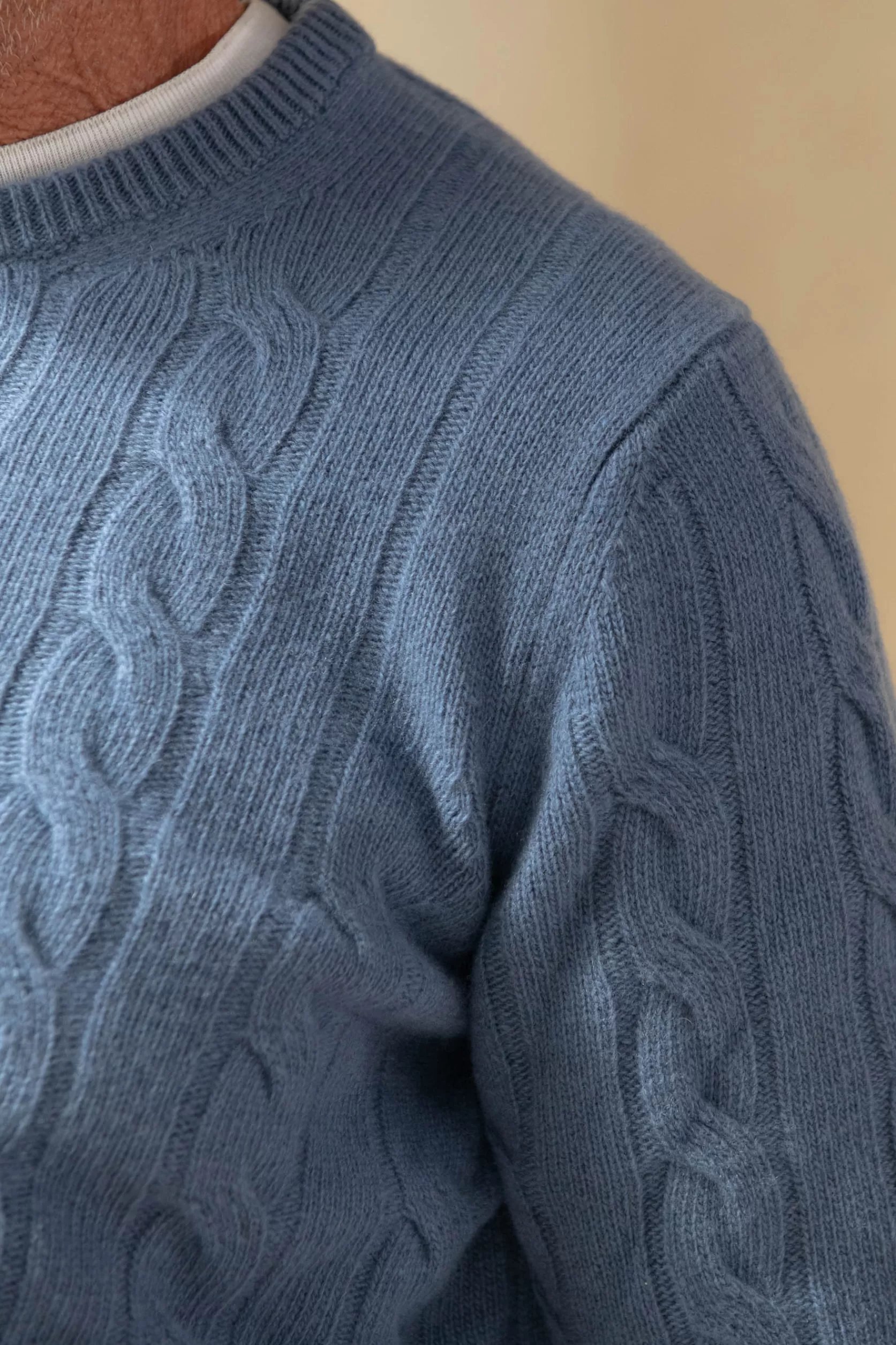 Pull En Maille Torsadée Bleu Poussiéreux – Fabriqué En Italie>Pini Parma Sale